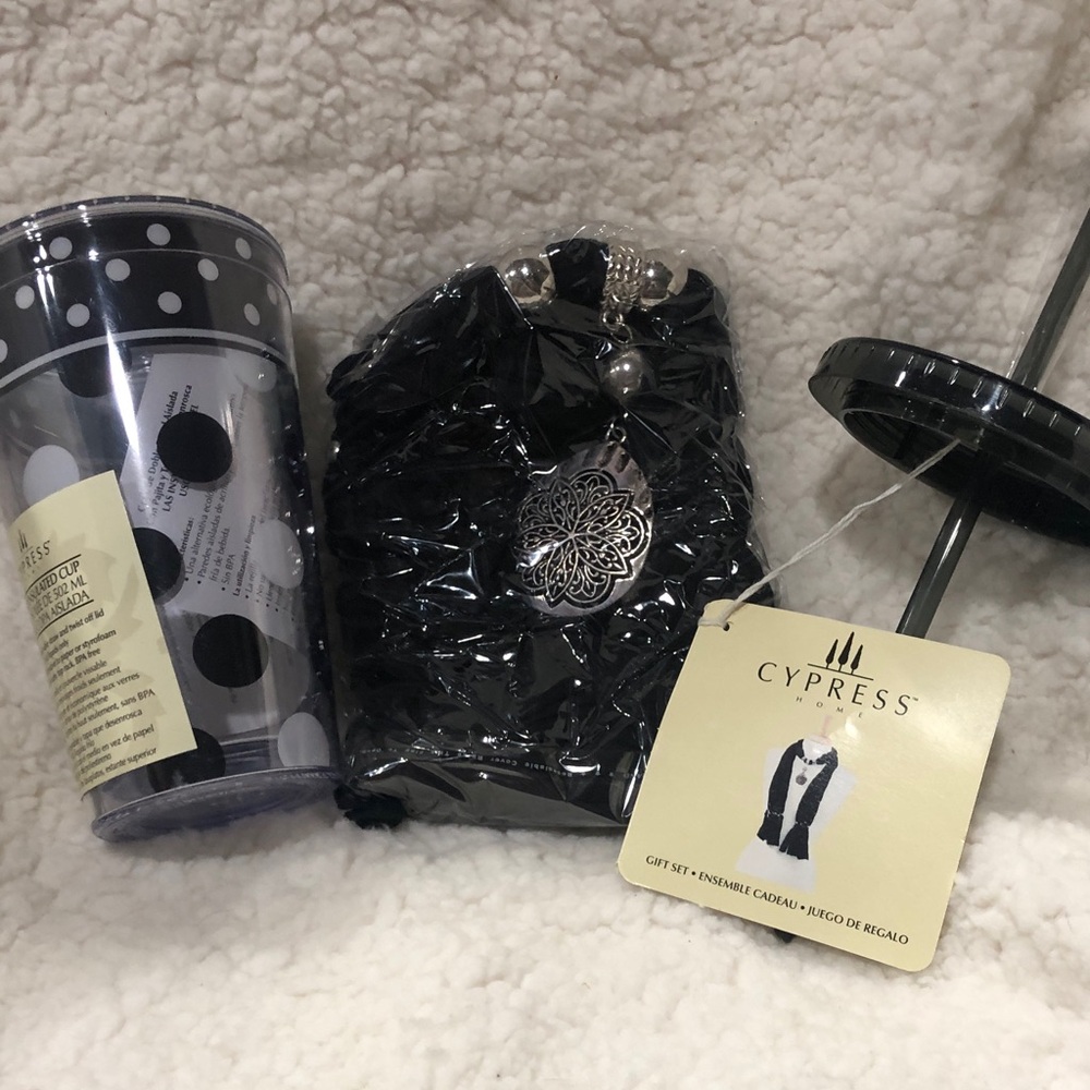 Cypress Black and White Gift Set